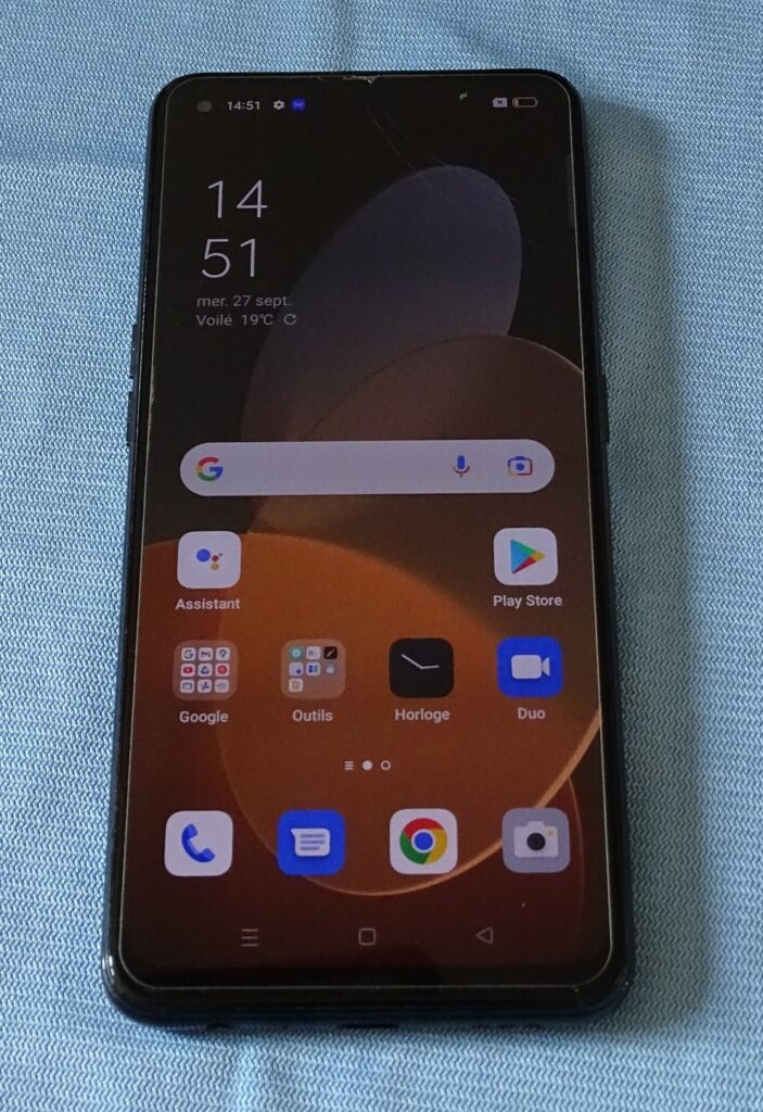 Smartphone Oppo A94 5G face avant