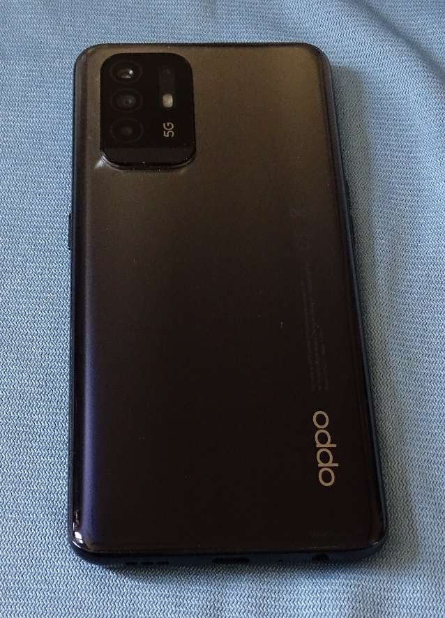Smartphone Oppo A94 5G face avant